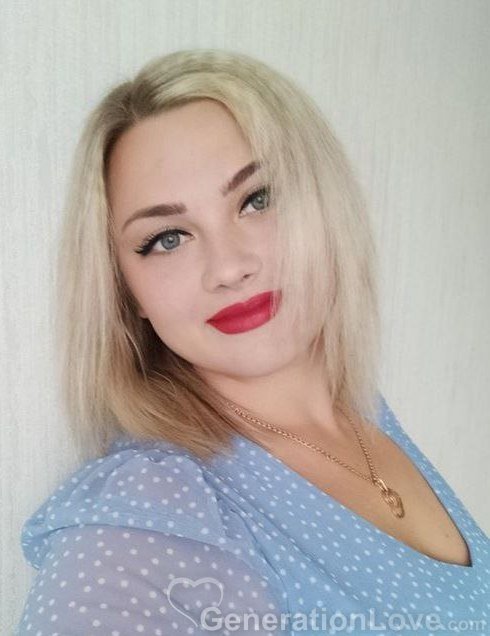 Evgeniya, 32, Ukraine