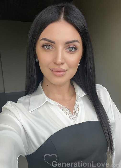 Oksana, 30, Ukraine