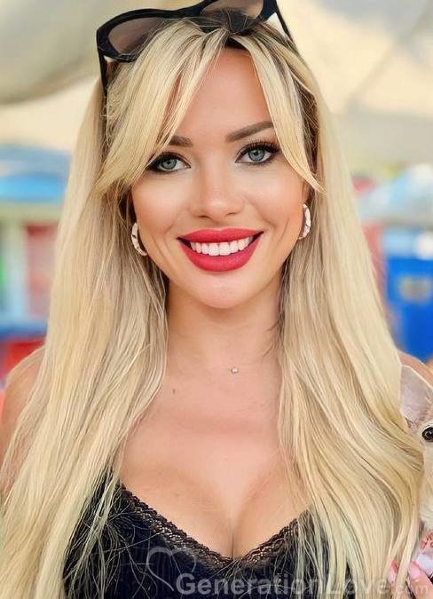 Victoria, 32, Bulgaria