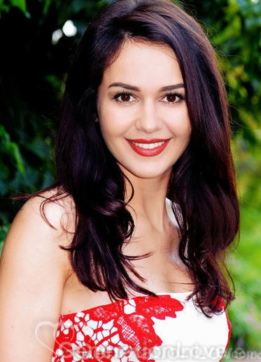 Marina, 32, Ukraine