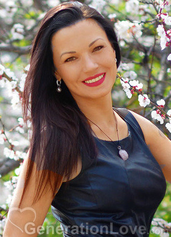 Marina, 45, Latvia