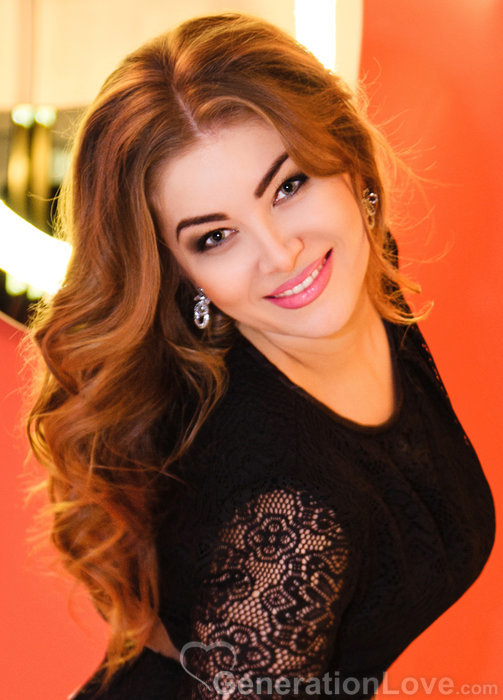 Elena, 36, Україна