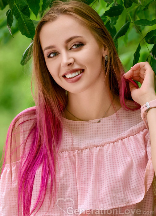 Ekaterina, 28, Ukraine