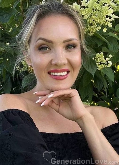 Aliona, 43, Lithuania