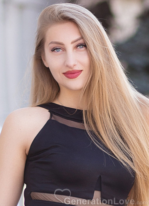 Elizaveta, 31, Ukraine