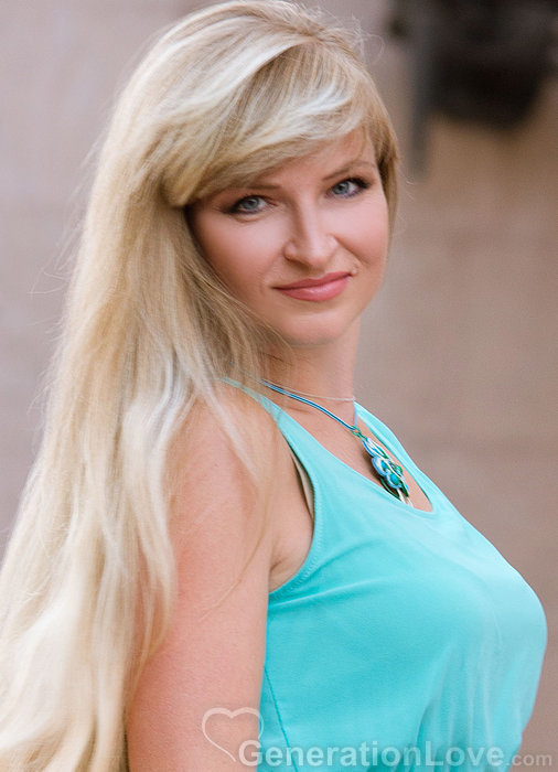 Olga, 43, Украина